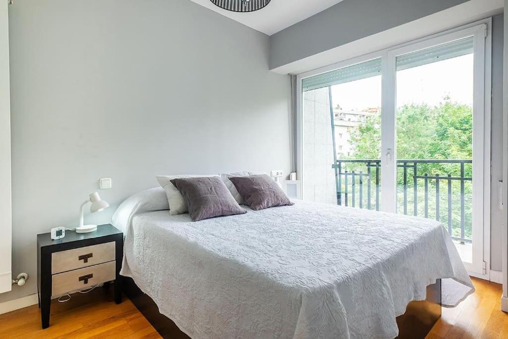 סן סבסטיאן Apartamento A 5Min De La Playa De Ondarreta מראה חיצוני תמונה